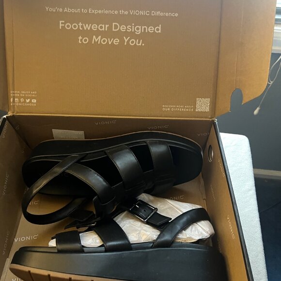 Vionic Delano Platform Wedge Sandals – Black Leather, Size 10 (New in Box) - Picture 7 of 8